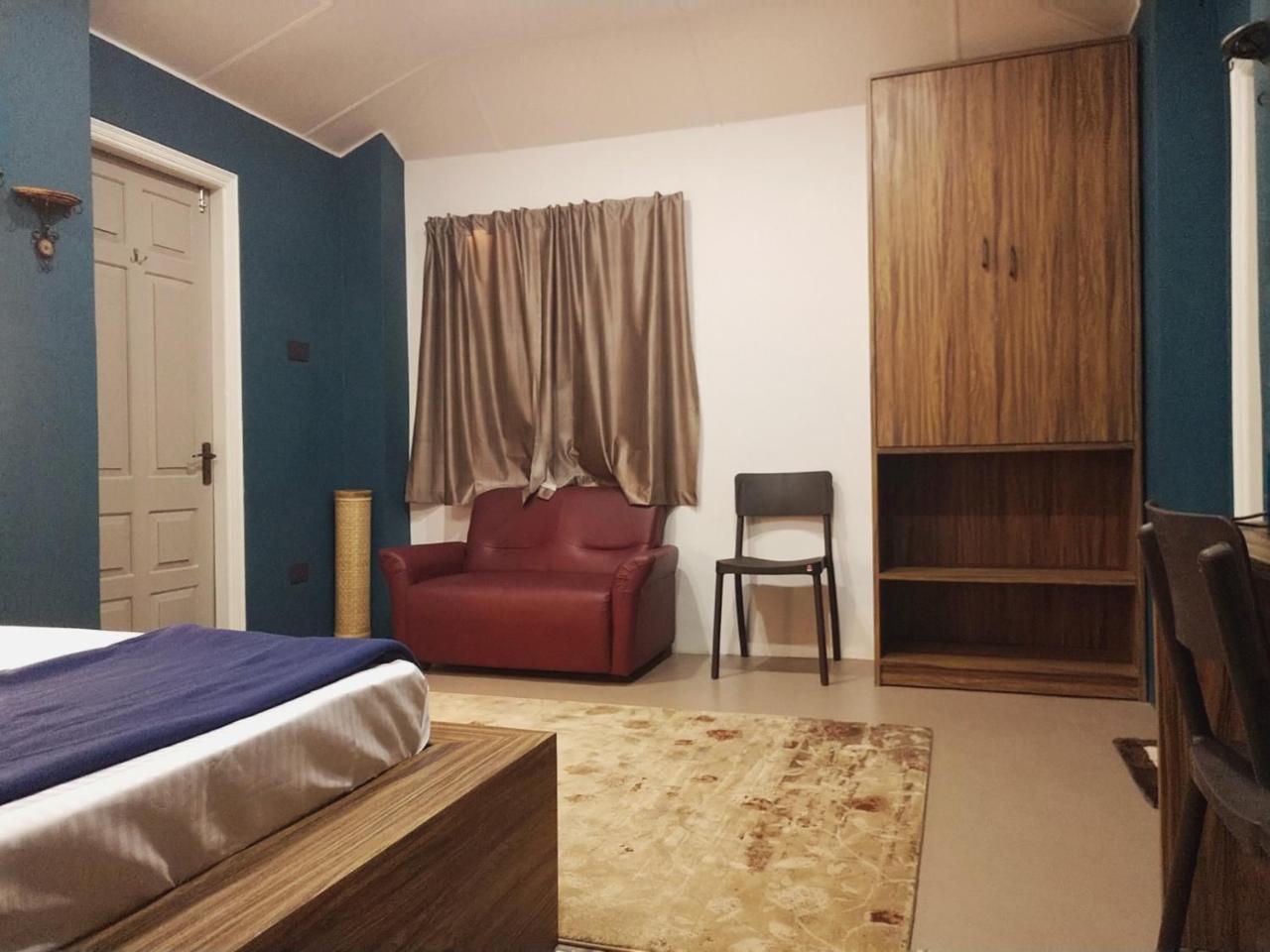 Rockski Boutique Bed & Breakfast シロン エクステリア 写真