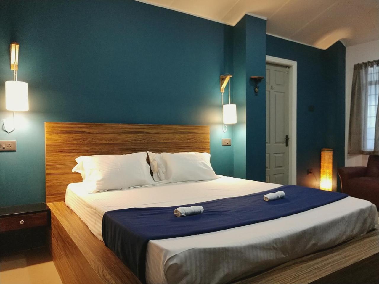 Rockski Boutique Bed & Breakfast シロン エクステリア 写真