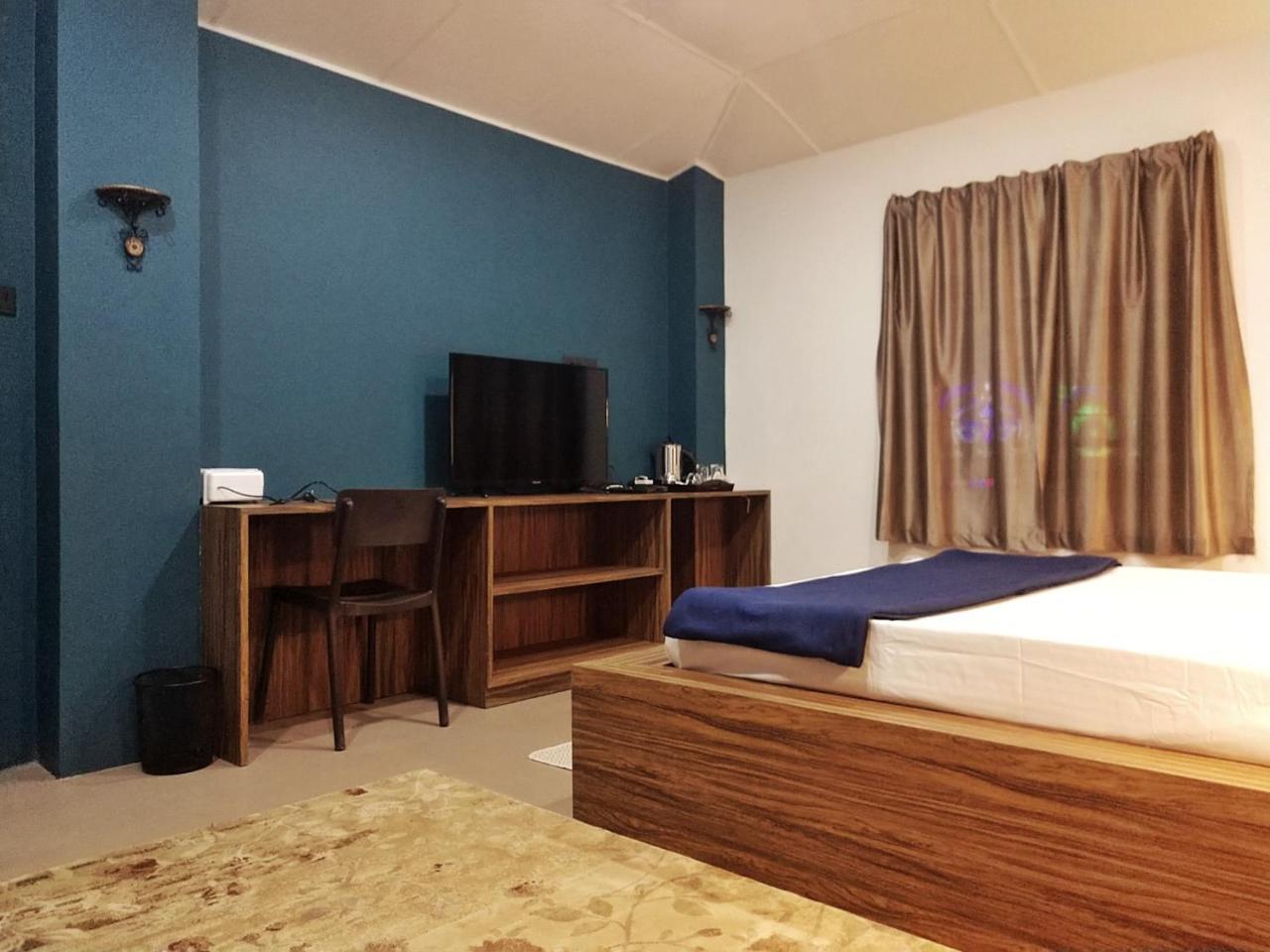 Rockski Boutique Bed & Breakfast シロン エクステリア 写真