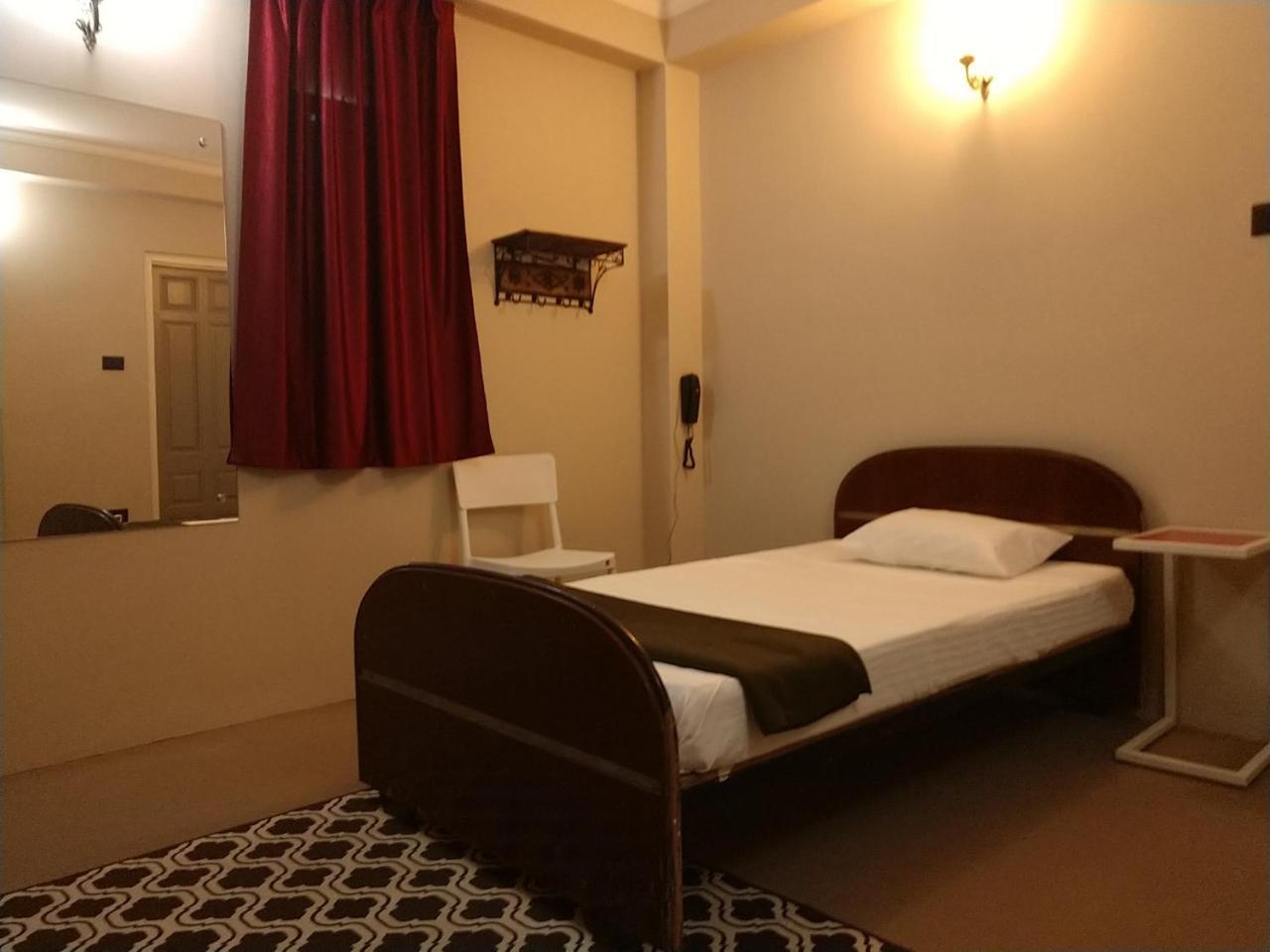 Rockski Boutique Bed & Breakfast シロン エクステリア 写真